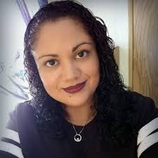 Daisy Brooks (@daisyebrooks)