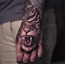 ⇓ impeccable aussi ce finition d. Top 100 De Tatouages Sur La Main Pour Homme Tatouez