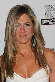 When we think of jennifer aniston we picture her long layered highlighted hairstyle or her famous bob cut from the 'friends' show, known as the 'rachel'. Jennifer Aniston S Best Hairstyles Jennifer Aniston S Hair Through The Years