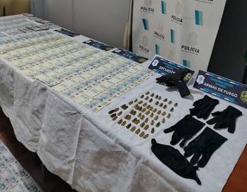 Procedimientos y elementos secuestrados en Quilmes y Varela., generada por IA