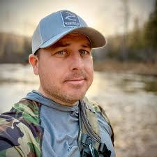 Warren Halliday's Instagram, Twitter & Facebook