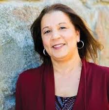 Helen Trumbull's Instagram, Twitter & Facebook