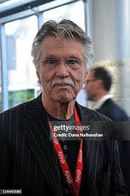 Steve Delp's Instagram, Twitter & Facebook