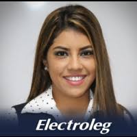 600+ perfiles de «Corina»