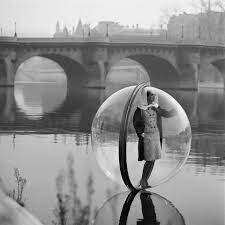 une bulle a paris photo de mode photographie photographie vintage
