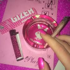 Models And Bongs Tons of awesome pink aesthetic laptop wallpapers to download for free. models and bongs