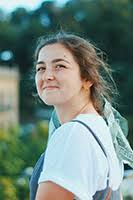 Caroline Beltrami to Jessica Hamlin