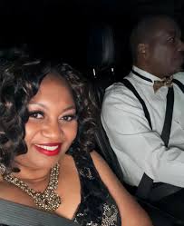 What's a funny caption for a family photo?