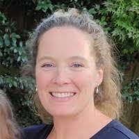 Caroline Wolfe's Instagram, Twitter & Facebook