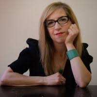 Journaliste argentine, ingrid beck dirige une revue satirique. Ingrid Beck Conductora De Ahora Que Nos Escuchan Todos Los Miercoles A La Medianoche Radio Con Vos Linkedin