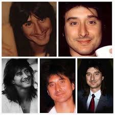 His beautiful smile is so genuine, you can see it in his eyes ❣️🥰😍