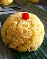 Kue ini terbuat dari tepung beras ketan yang dimasak dengan gula lalu di kukus. Nasi Kuning Ketan Betawi Nasi Kuning Ketan Betawi Resep Nasi Uduk Dan Ceritanya Soto Betawi Termasuk Kuliner Betawi Yang Paling Lazim Sydneyf Keeper