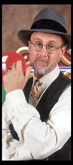 i can definitely see harry Anderson in the harry potter movies if he was  stil around him being a magician and stuff.