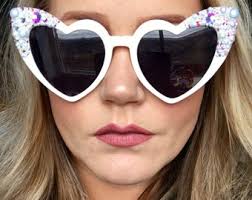 Bride Tribe White Heart Sunglasses, Matching Hen Party Accessories, Brides  Sunglasses, Bacholerette Party Gists, Hen Party Bag Fillers.