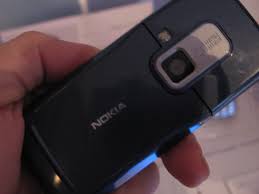Nokia 6120 Classic with 2 mega pixel ...