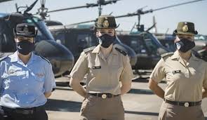 Página oficial del ejército argentino en facebook. Mujeres De Alto Vuelo El Ejercito Argentino Ya Tiene Las Primeras Pilotos De Helicoptero Diario Hoy En La Noticia