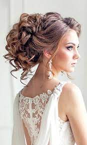 Wedding Hairstyles With Loose Curls Curled Updos For Brides To Wear On Their Wedding Day Brunette Wed Hair Styles Wedding Hair Inspiration Long Hair Styles