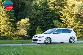 Mazda 3 White Hatch Art Of Stance Westcoast Cars Photography Mazda 3 Hatch Car Photography Mazda 3 White
