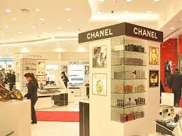 963,741 likes · 128 talking about this. Paris Gallery To Open Seven Stores In Region Retail Gulf News