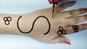The font is pretty stylish. Arabic Mehndi Trick From S Letter Archives Beautyzing