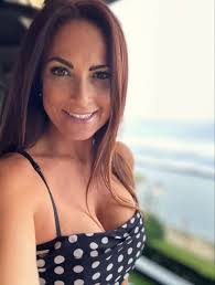 Christian pharmacist seeks longterm relationship