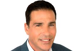 Juan Pablo Carpenter de TV Film: Novelas chilenas y dibujos animados  encabezan nuestra oferta para LA Screenings