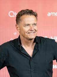 Dag otto invites 14 celebrities to participate in his special education, where they will become the best version of themselves through strict military discipline, tough exercises and competitions. Datei Tbr Kompani Lauritzen 18 51162050854 Cropped Jpg Wikipedia