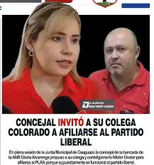 🟧CONCEJAL INVITÓ A SU COLEGA COLORADO A AFILIARSE AL PARTIDO LIBERAL. 📌En  plena sesión de la Junta Municipal de Caaguazú la concejal de la bancada de  la ANR Gloria Alvarenga propuso a
