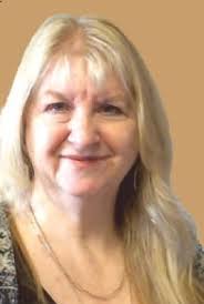 Teresa Noe's Instagram, Twitter & Facebook