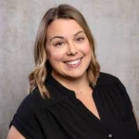 Melissa Mauch's Instagram, Twitter & Facebook