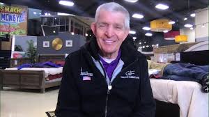 The houston furniture bank recycles mattresses in the houston area and has compiled a large list of locations where you can drop off mattresses for recycling. Mattress Mack Opens Stores For Houstonians Amid Dangerous Winter Storm We Re Here For Them Abc News