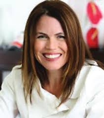 Roseann Forbes's Instagram, Twitter & Facebook