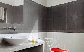 Décoller carrelage mural sans le casser ? Enlever Du Carrelage Mural Astuces Techniques Tout Ce Qu Il Faut Savoir