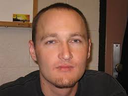 Police: Pedophile stole school bus, attempted to pick up kids