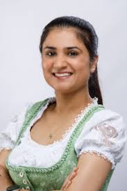 我们的团队- 我们的团队- 自我介绍- Kuckucksuhren Shop