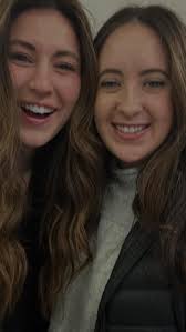 my kinda afternoon 🤎 mamas are better together. tag a bestie below 🥹