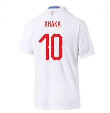 Faites vos demandes par mp (maillots, prix, tailles, payements, envois, etc.) tous les maillots ne sont pas affichés ! Achetez Maillot Suisse Football 2018 2019 Away