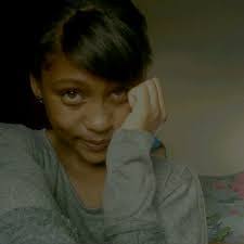 Nina Hendricks's Instagram, Twitter & Facebook