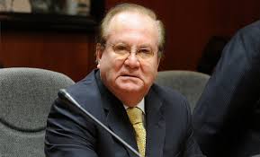 Hijo de Luis Nava viajó a Estados Unidos el mismo día que se pidió su  impedimento de salida del país