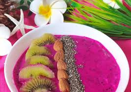 Berikut cara membuat ciu (aci cau/pisang) sampai jadi · kupas pisang,hancurkan dg garpu jngn terlalu halus. Amazing Ternyata Begini Cara Untuk Praktek Resep Smoothies Bowl Napi Naga Pisang Yang Joss Gandoss Anti Gagal Dan Sempurna Mari Kita Masak