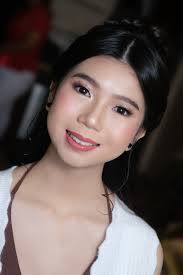 Serving soft, elegant, and timeless glam ✨ Because you deserve to look and  feel your most beautiful self. 💕 📍 Enchantress Portraits