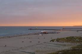 Warnemünde is one of the world's busiest cruise ports. Warnemunde Hotel Am Strand Mit Wellnessauszeit