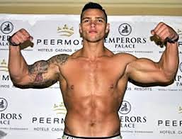 Kevin Lerena Outpoints Dmytro Kucher Over 12 Rounds Boxing Dmytrokucher Allthebelts Boxing Kevin Round Casino