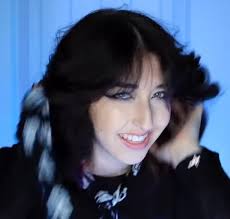 Completely delighted and blown away by Lili Refrain .