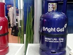 Liquefied petroleum gas (lpg or lp gas), is a flammable mixture of hydrocarbon gases used as fuel in heating appliances, cooking equipment, and vehicles. Harga Elpiji 12 Kg Naik Masyarakat Mulai Melirik Bright Gas Bisnis Liputan6 Com