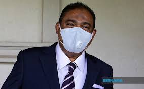 Former lembaga tabung haji chairperson abdul azeez abdul rahim was today remanded for four days. Bernama Abdul Azeez Seeks To Quash Graft Money Laundering Charges