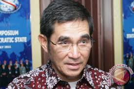 Pakar: Hamdan bangun MK dari kondisi minus
