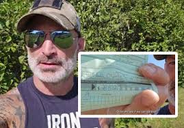 Frig Around Find Out... and he did just that. Wish his fine and all others  are bigger. Simple to just follow the rules ---- Story copy and pasted, not  mine 🇨🇦 VETERAN