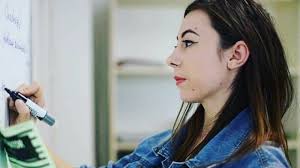 De exemplu studentii au nevoie de job part time sa aiba timp si de facultate si de studii. Obsesii Part Time Corina Scutariu Conan Pr È™i EducaÈ›ia To Go Eu Ii InvÄƒÈ›am GramaticÄƒ Sau