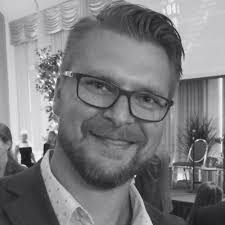 Save vs. splurge: Where to spend your office furniture budget